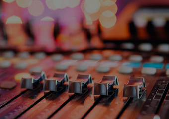 Viens créer le line up de tes rêves !